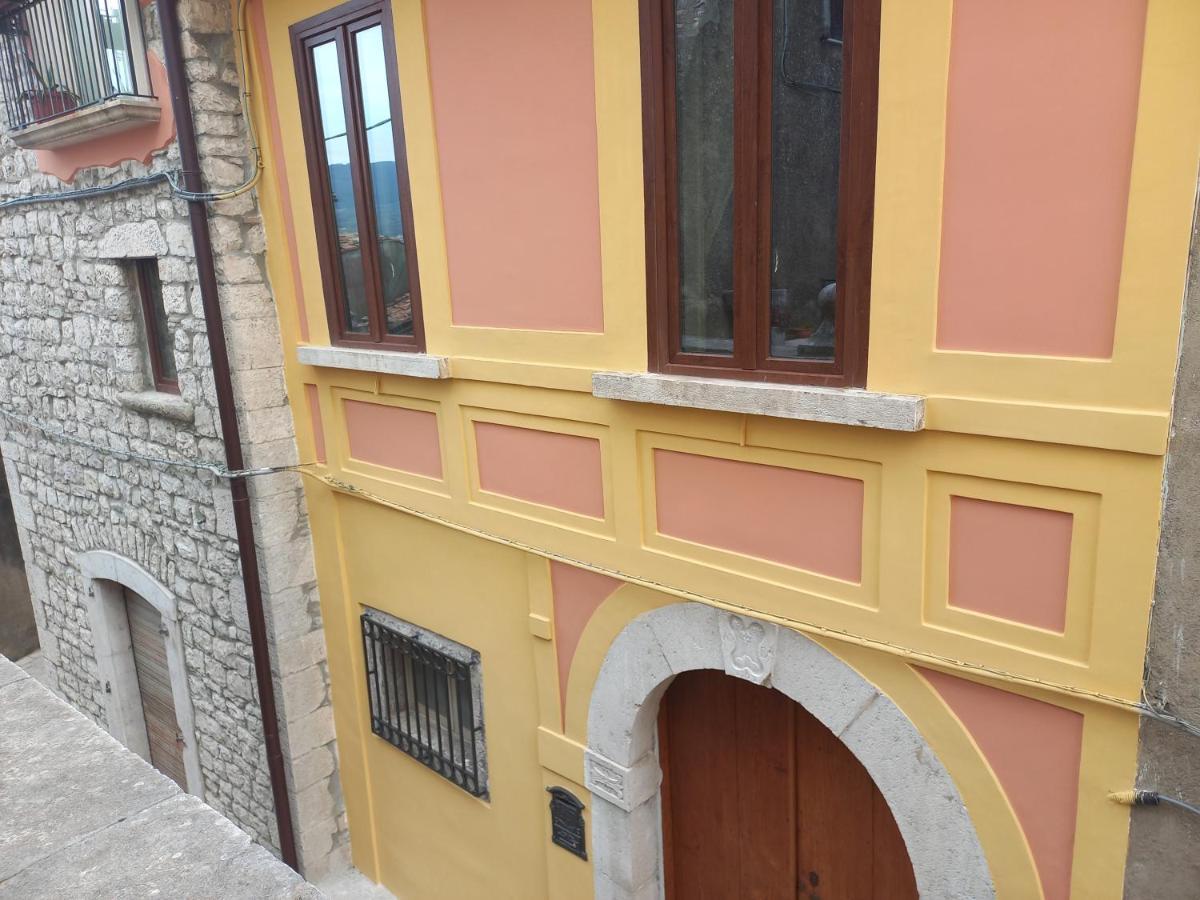 לינה וארוחת בוקר קוזנו מוטרי Casa Altieri מראה חיצוני תמונה